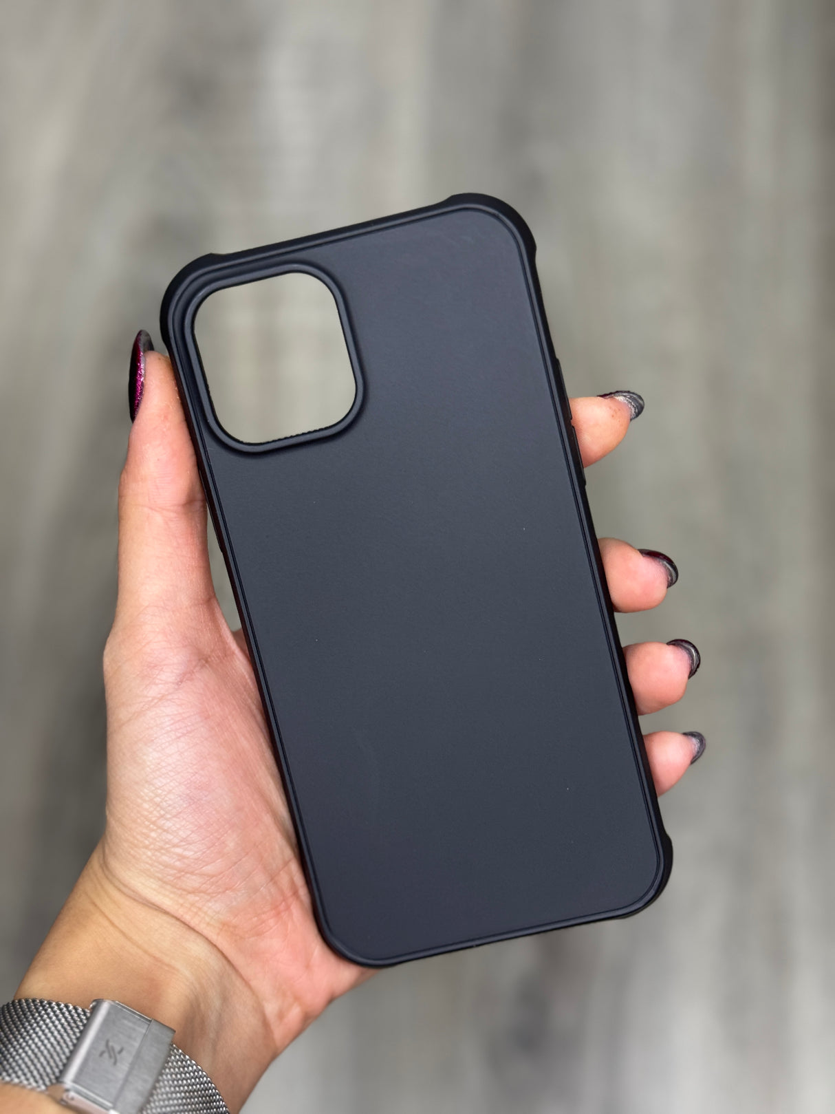 Case Anti-Shock Silicone The Silky - iPhone 12 Compatible