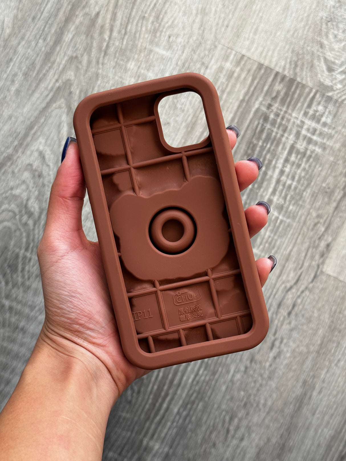 Case Bear Patterned - iPhone 11 Compatible