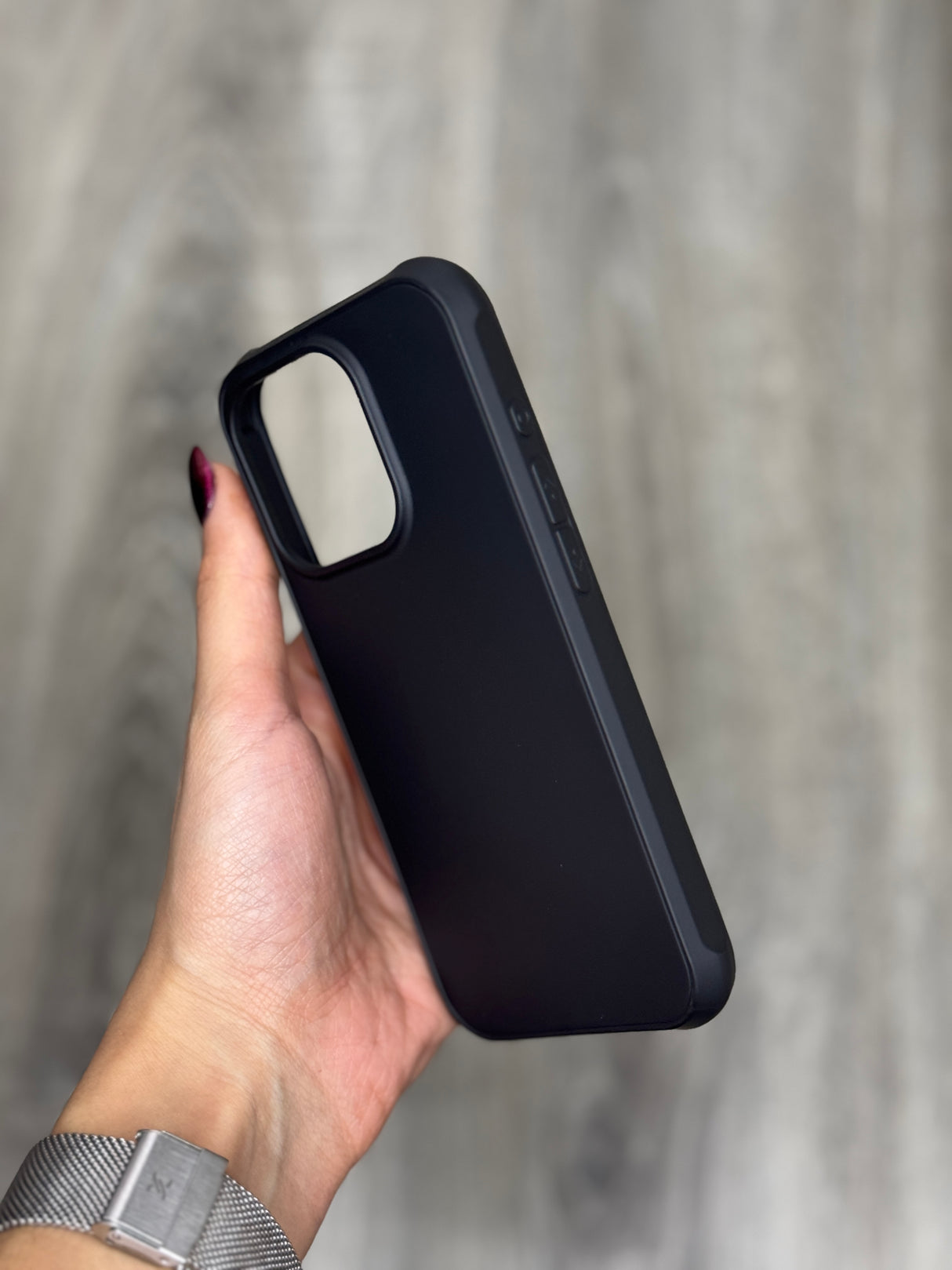 Case Anti-Shock Silicone The Silky - iPhone 14 Pro Compatible