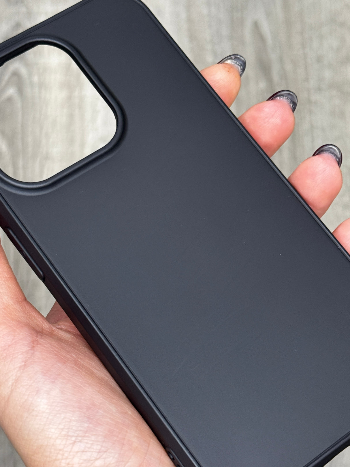 Case Anti-Shock Silicone The Silky - iPhone 14 Pro Compatible