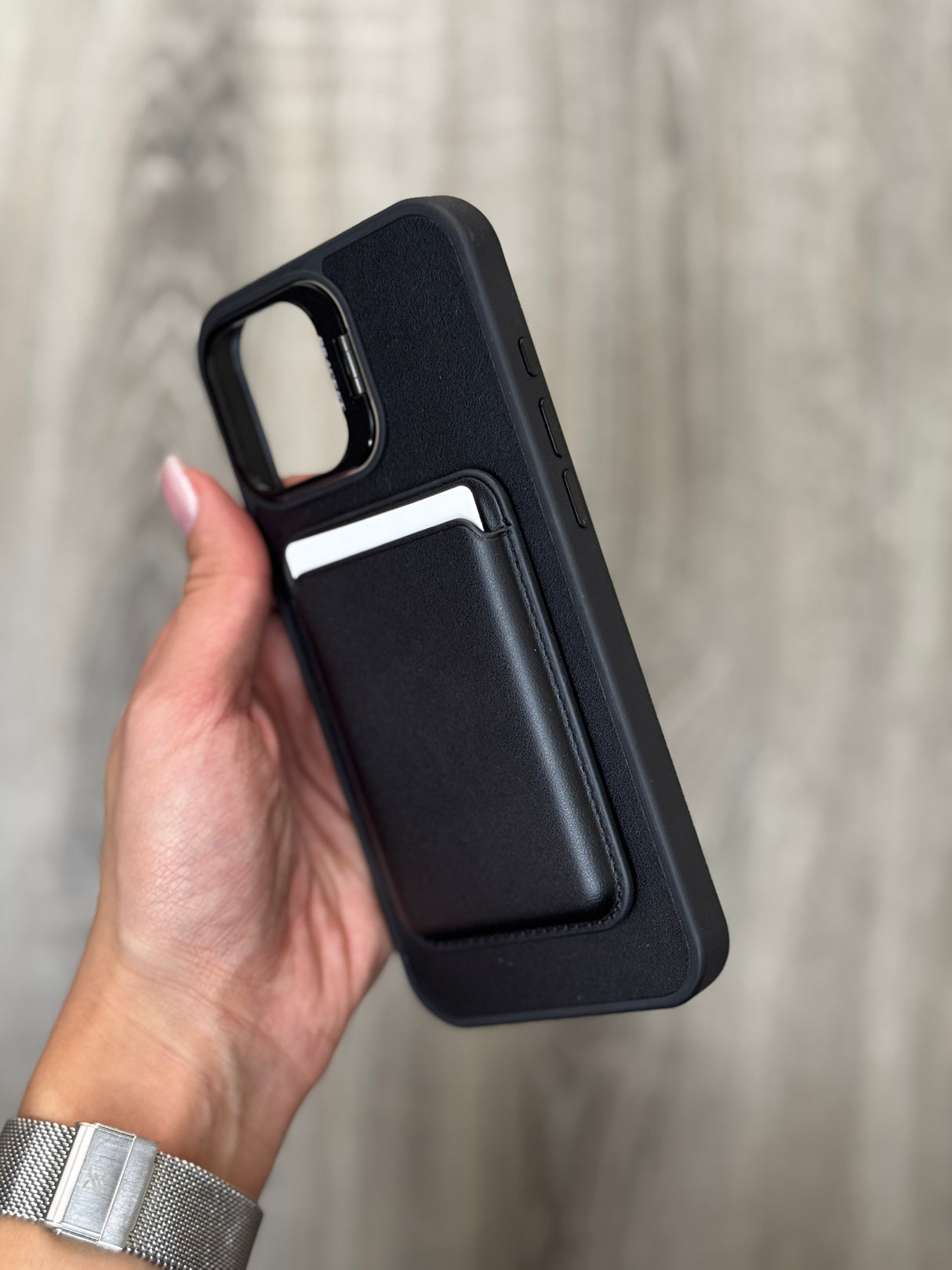 Case Leather MagSafe Wallet - iPhone 16 Plus Compatible, Card Holder, Camera Frame & Stand