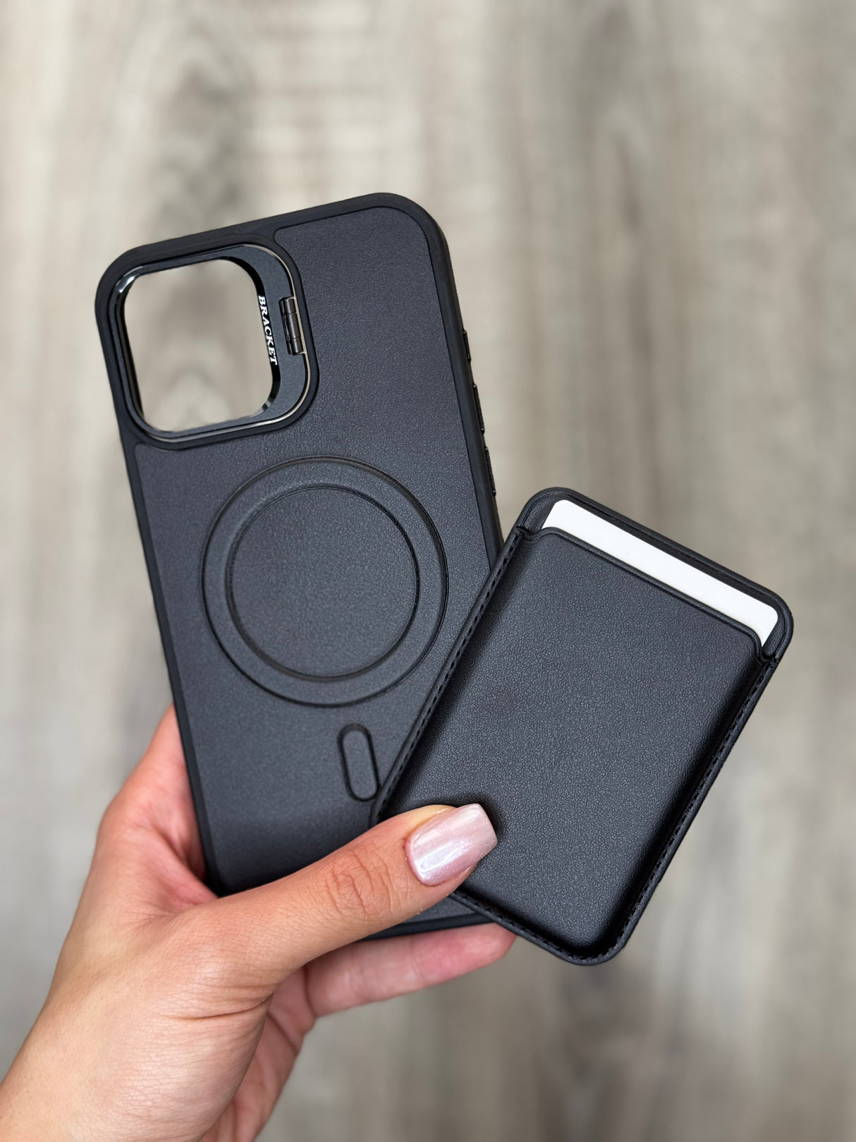 Case Leather MagSafe Wallet - iPhone 16 Plus Compatible, Card Holder, Camera Frame & Stand